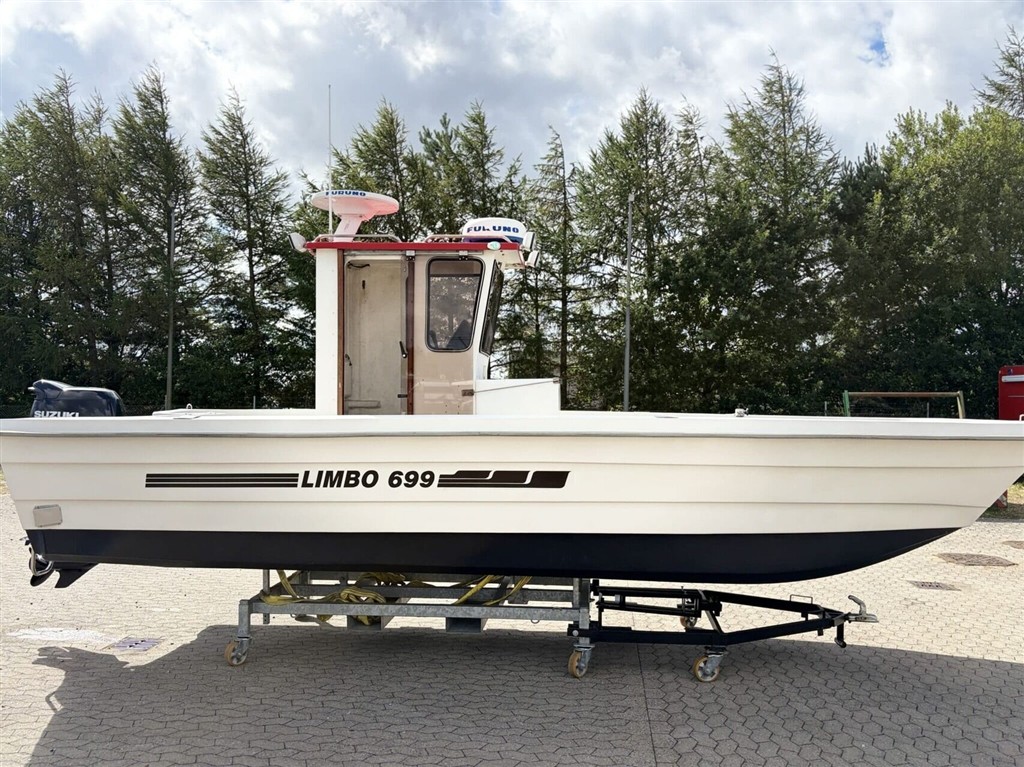 25285244.jpg